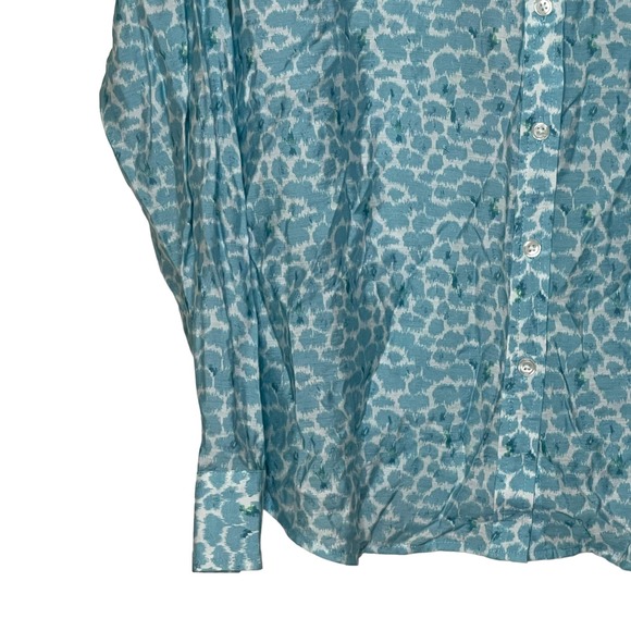 VanHeusen Women's Long Sleeve Cuffed Button Up Shirt Blue Leopard Print XL NWT - Picture 5 of 8